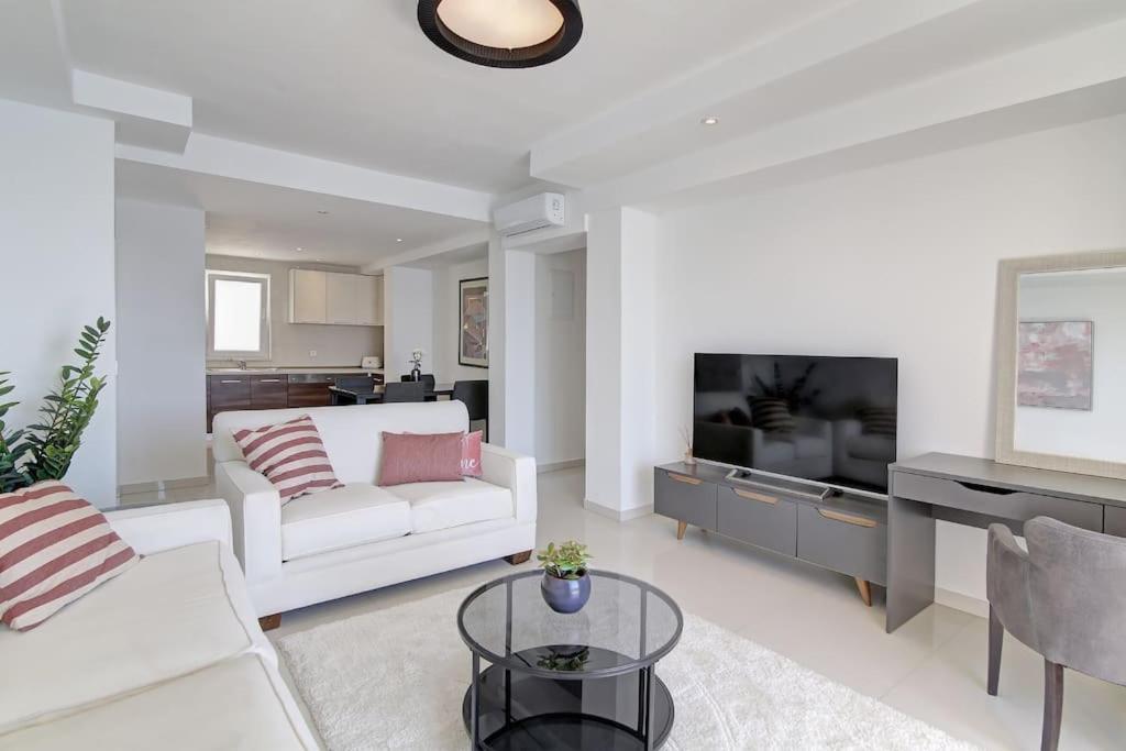 Seaside Apartment M Zaton 5 - Sea View & Parking Bagian luar foto